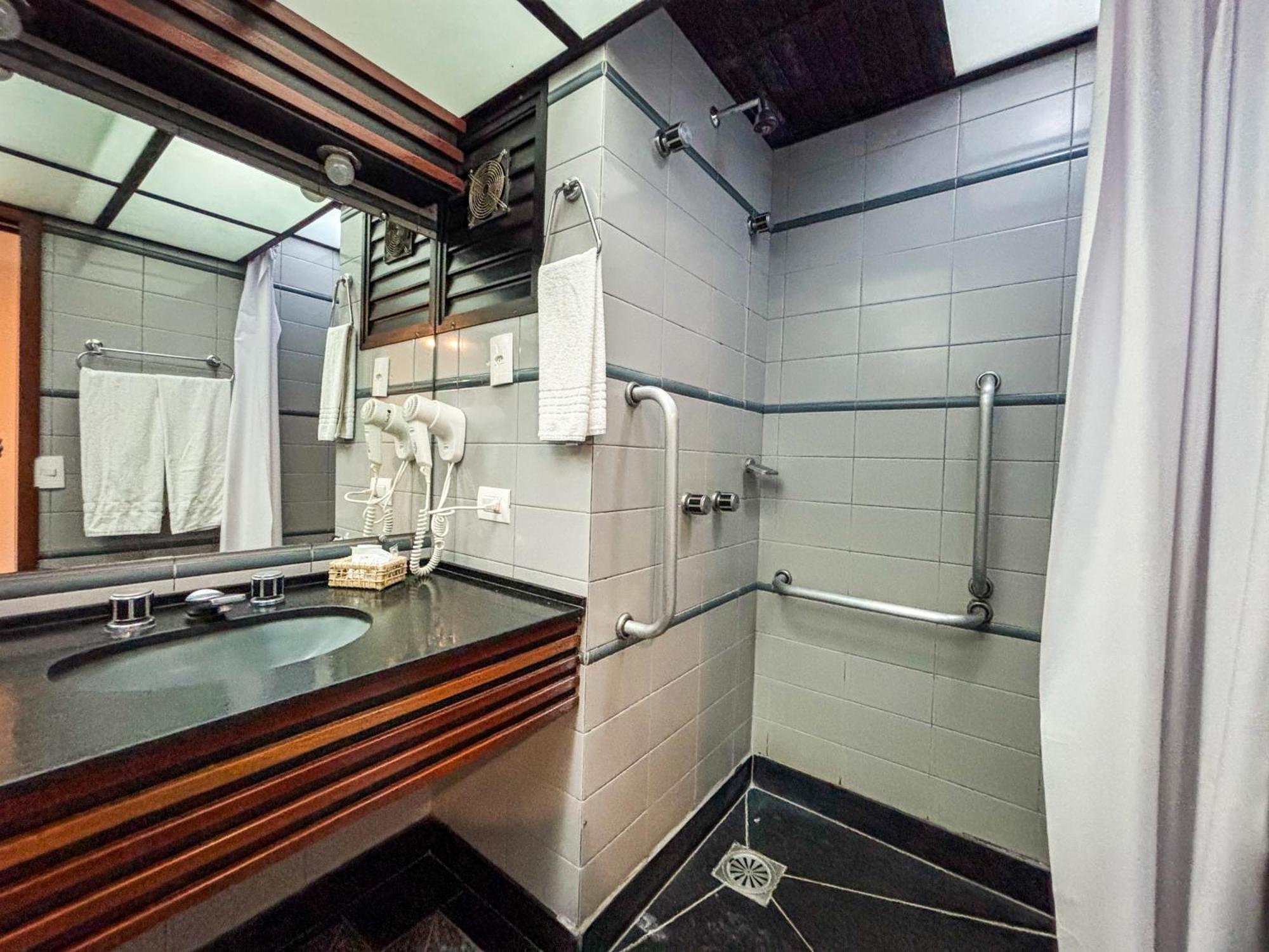Nikko Hotel 4*